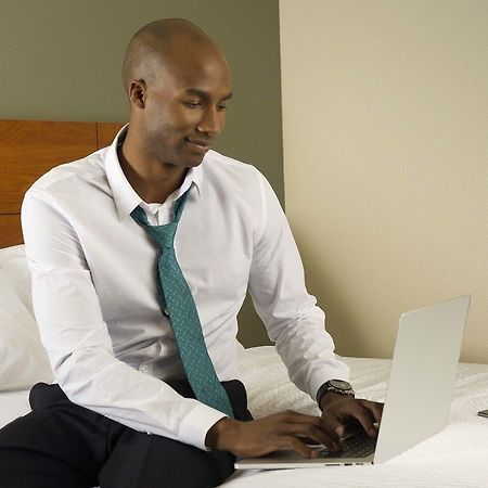 Woodspring Suites Houston Бейтаун Экстерьер фото