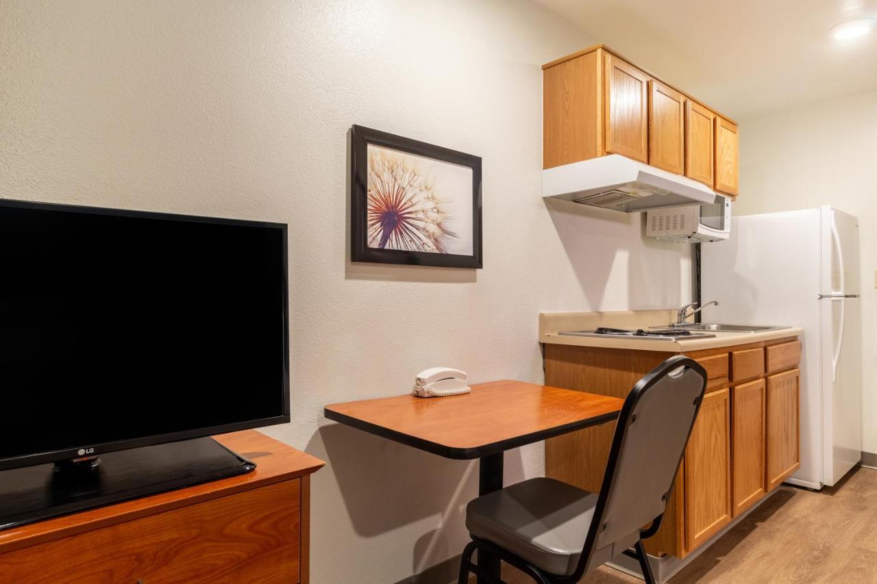 Woodspring Suites Houston Бейтаун Экстерьер фото
