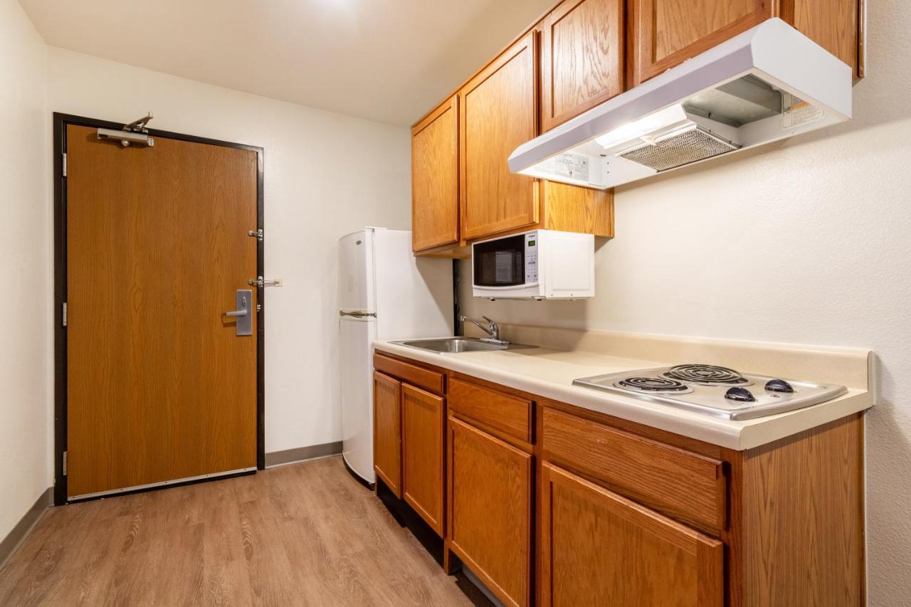 Woodspring Suites Houston Бейтаун Экстерьер фото